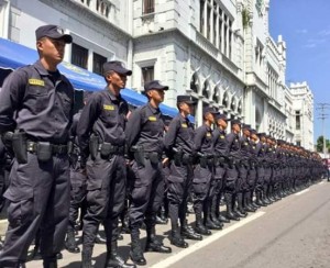 Agents of the National Civil Police (PNC) have received training as part of the actions of the Secure El Salvador Plan.