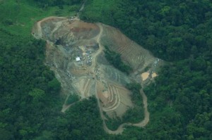 Minería pone en riesgo a áreas naturales protegidas: Gustavo Castro