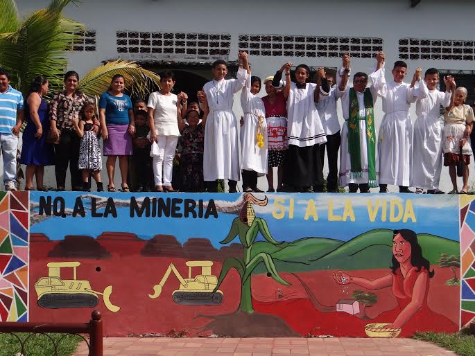 Impulsan creación de ley para prohibir la explotación minera en El Salvador