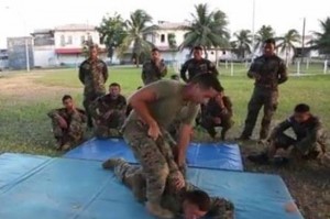 Troops from USSOUTHCOM train Hondurans at Puerto Castilla Navy base - photo Dialogo Revista Militar Digital