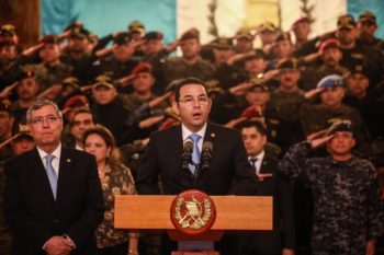 Jimmy amaga con regresar al país a los años ochenta y anuncia el fin de CICIG