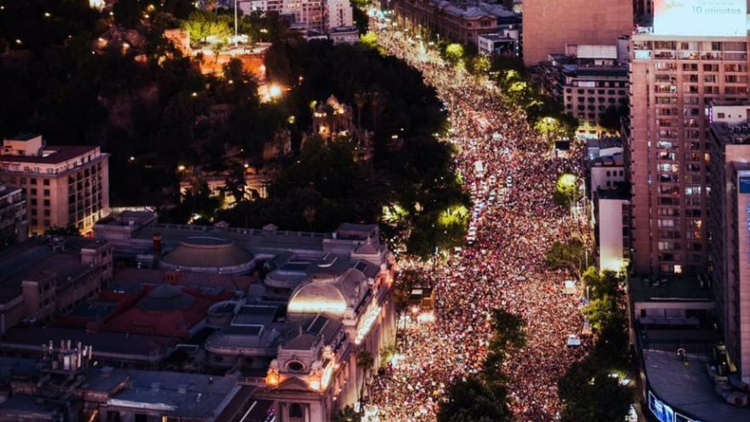 Chile: Nacimiento y muerte del neoliberalismo en América Latina