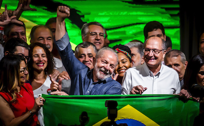«Brasil ha vuelto», dice el presidente electo Lula